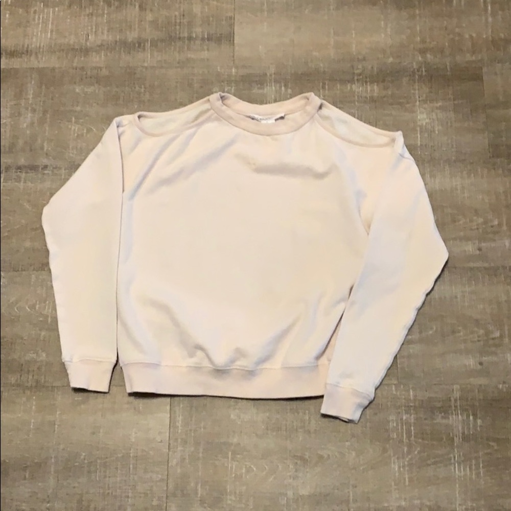 Cold shoulder top